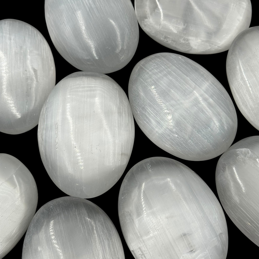 Selenite Palmstone - Funky Stuff