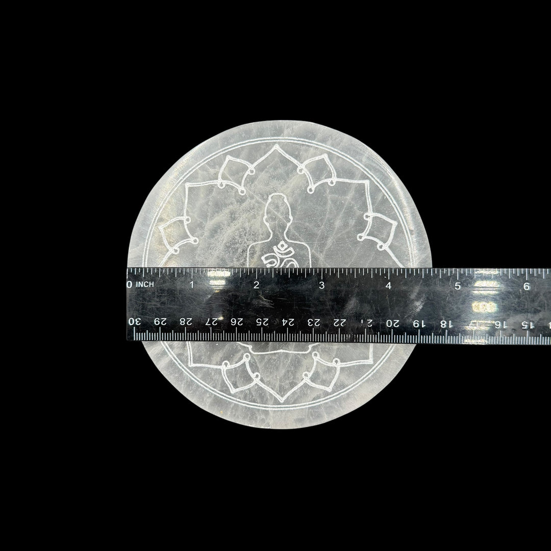 Selenite Charging Plate - Yogi 4.5"