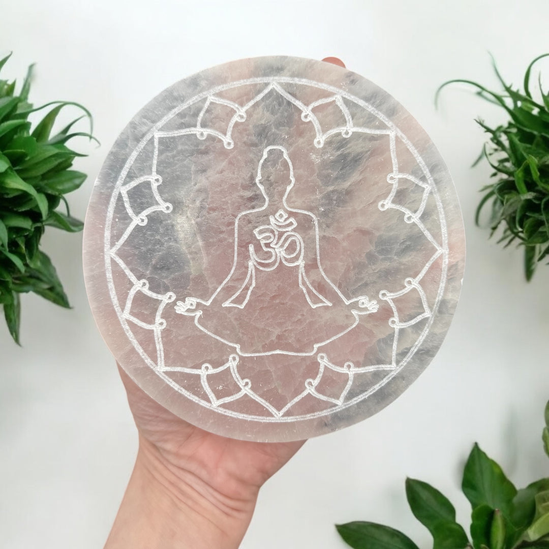 Selenite Charging Plate - Yogi 5.5"